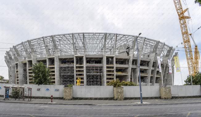 Építőipar - Budapest - Épül az új Puskás Stadion