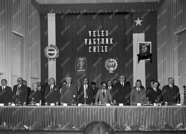Külpolitika - Szolidaritási nagygyűlés - Chile 