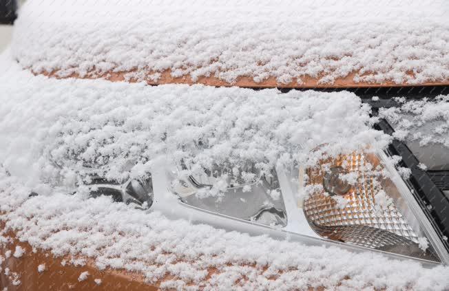 Időjárás - Szigetszentmiklós - Behavazott jármű télen