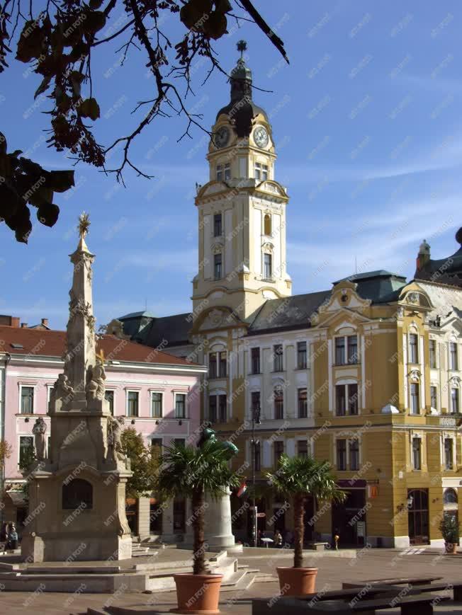 Városkép - Pécs - A széchenyi tér részlete