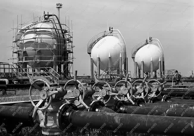 Energiaipar - Gázüzem a szegedi olajmezőn