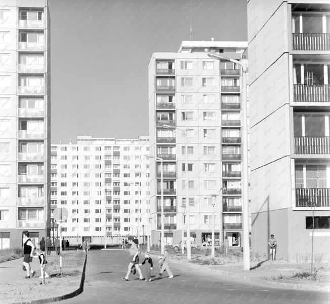 Városkép-életkép - Lakótelep épül Szegeden