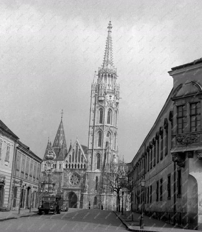 Műemlékvédelem - Restaurálják a Mátyás-templomot