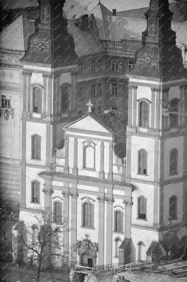 Városkép - Budapest - Belvárosi templom