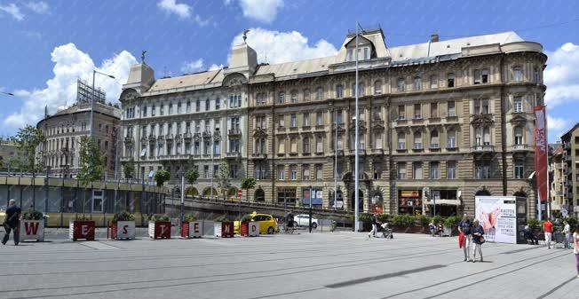 Városkép - Budapest - A WestEnd City Center terasza