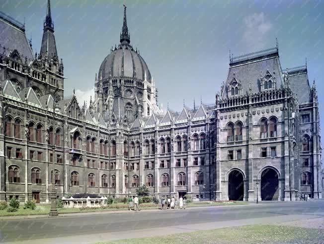 Városkép - Parlament