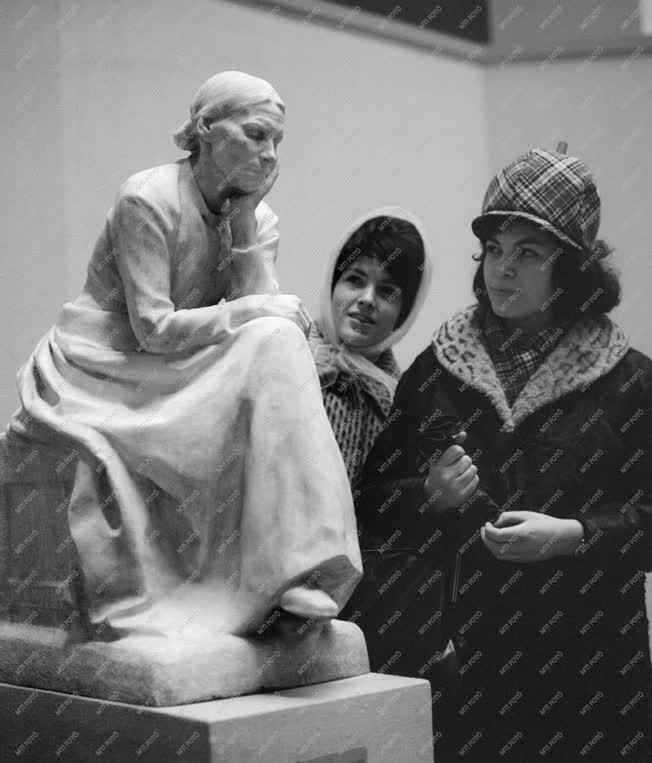 Kultúra - Modern szoborkiállítás a Szépművészeti Múzeumban