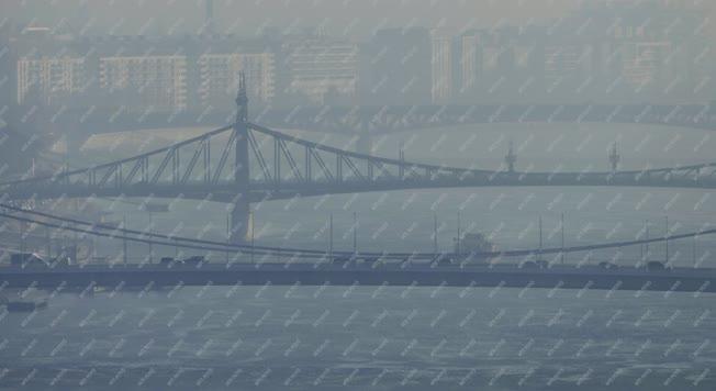 Időjárás - Budapest - Ködös, párás téli idő a fővárosban