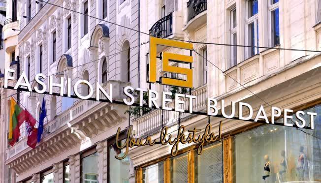 Kereskedelem - Budapest - Fashion Street