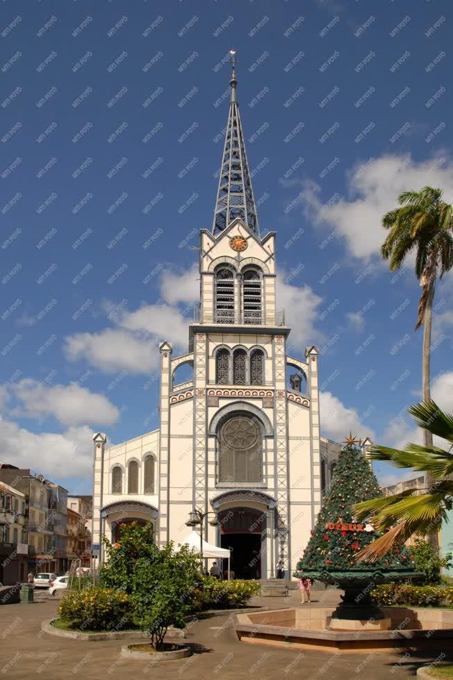 Martinique - Fort-de-France - Szent Lajos székesegyház