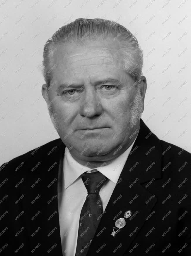 1988-as Állami Díjasok - Ézsiás Lajos