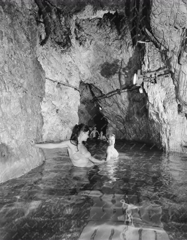 Szabadidő - Egészség - Miskolctapolcai barlangfürdő