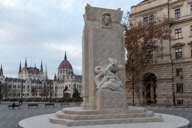 Városkép - Budapest - Nemzeti Vértanúk Emlékműve