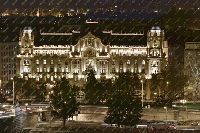 Budapest - Gresham Palace Hotel épülete
