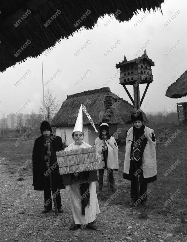 Karácsonyi népszokások Szombathelyen 1976-ban