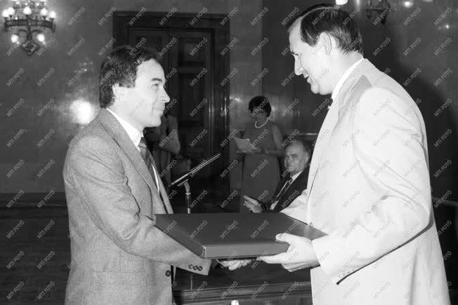 Kitüntetés - Az 1986-os Állami Díjak átadási ünnepsége