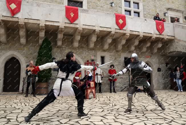 Pünkösdkor ismét látogatható a diósgyőri vár szabadtéri része 