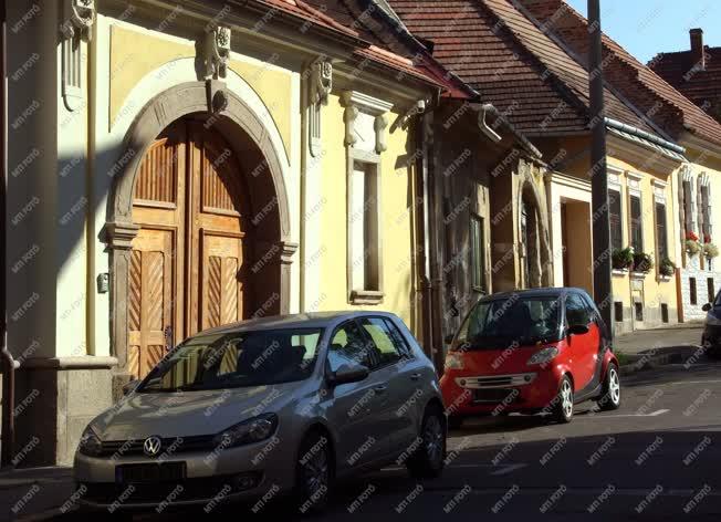 Városkép - Miskolc - Rákóczi utcai régi lakóházak