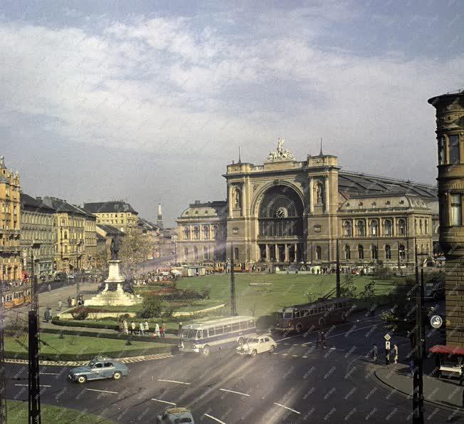 Városkép - Budapest - Baross tér