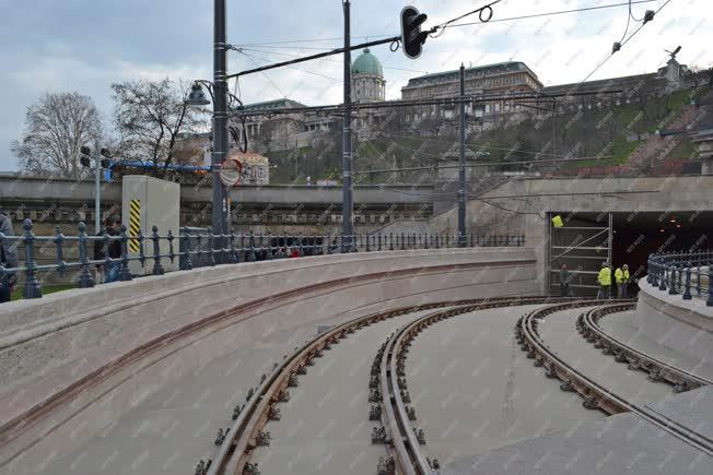 Közlekedés - Budapest - Budai fonódó villamoshálózat