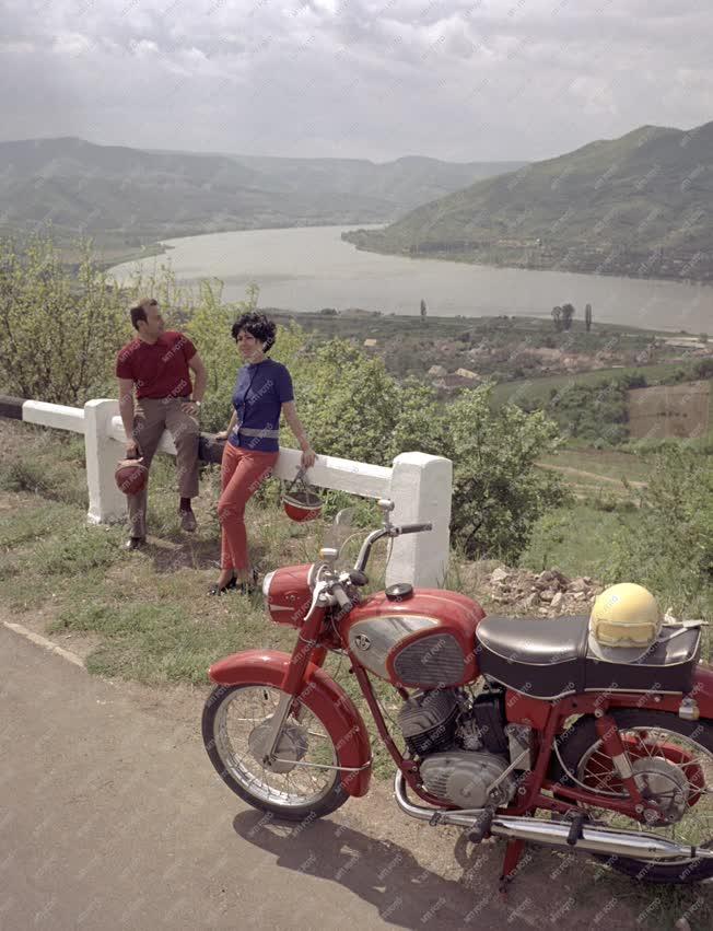 Járműipar - Pannónia motorkerékpár