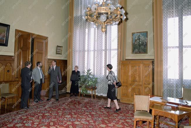 Belpolitika - Bibó István leszármazottai a Parlamentben