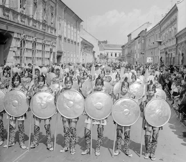 Városkép-életkép - Karnevál Szombathelyen