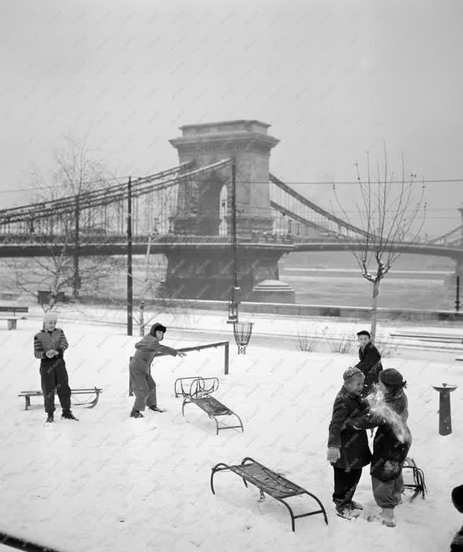 Időjárás - Az első hó Budapesten