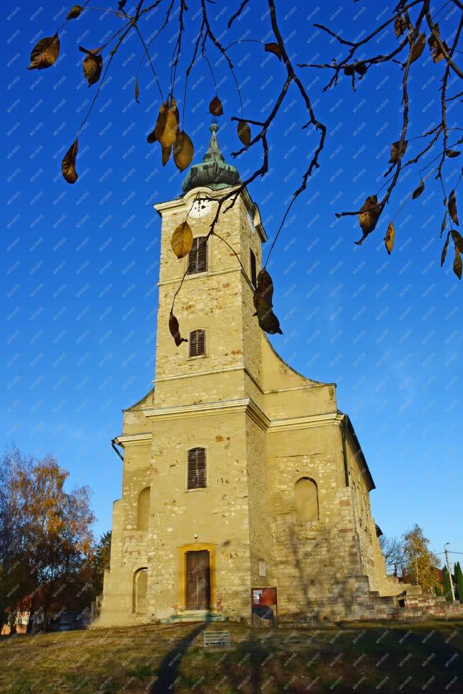 Egyház - Feldebrő - Szent Márton-templom és altemplom