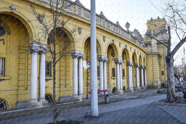 Városkép - Budapest - Széchenyi Gyógyfürdő és Uszoda a Városligetben