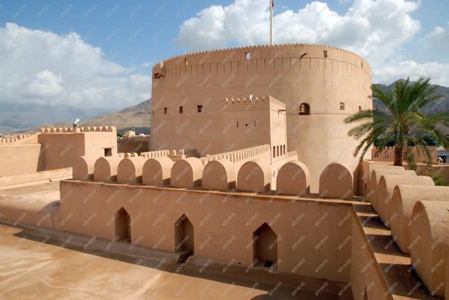 Omán - Nizwa erőd