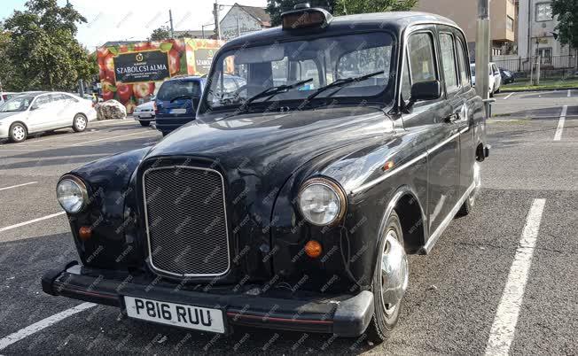 Járművek - Budapest - Londoni taxi