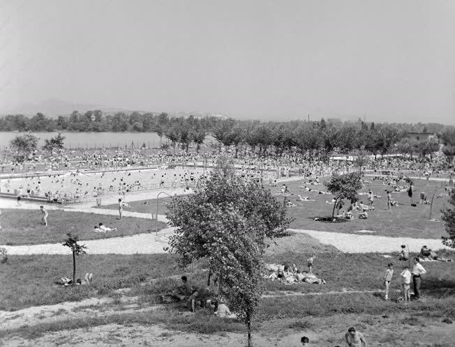 Városkép - Budapest - Szabadság Strandfürdő