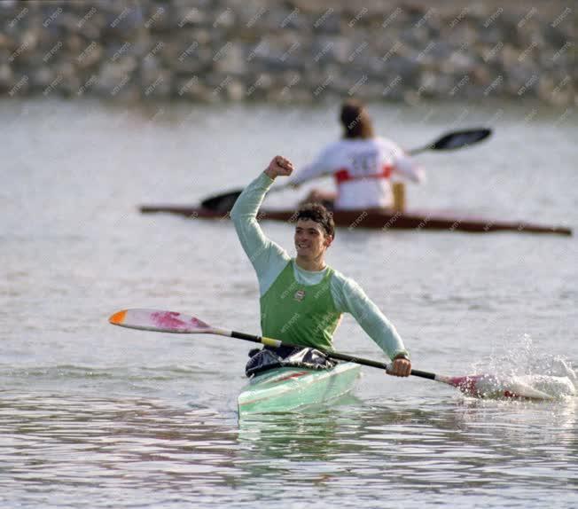 Sport - Nyári Olimpiai Játékok - Szöul - Kajak-kenu  