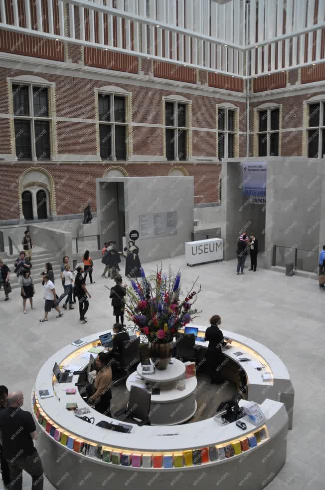Épület - Amszterdam - A Rijksmuseum épületének részlete
