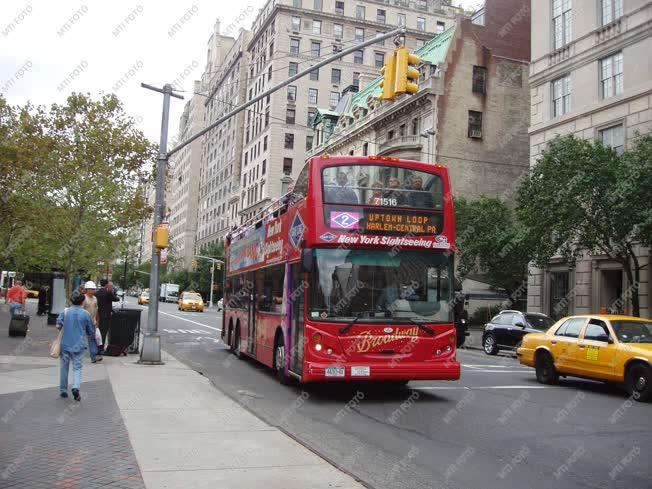 Közlekedés - New York - Városnéző busz