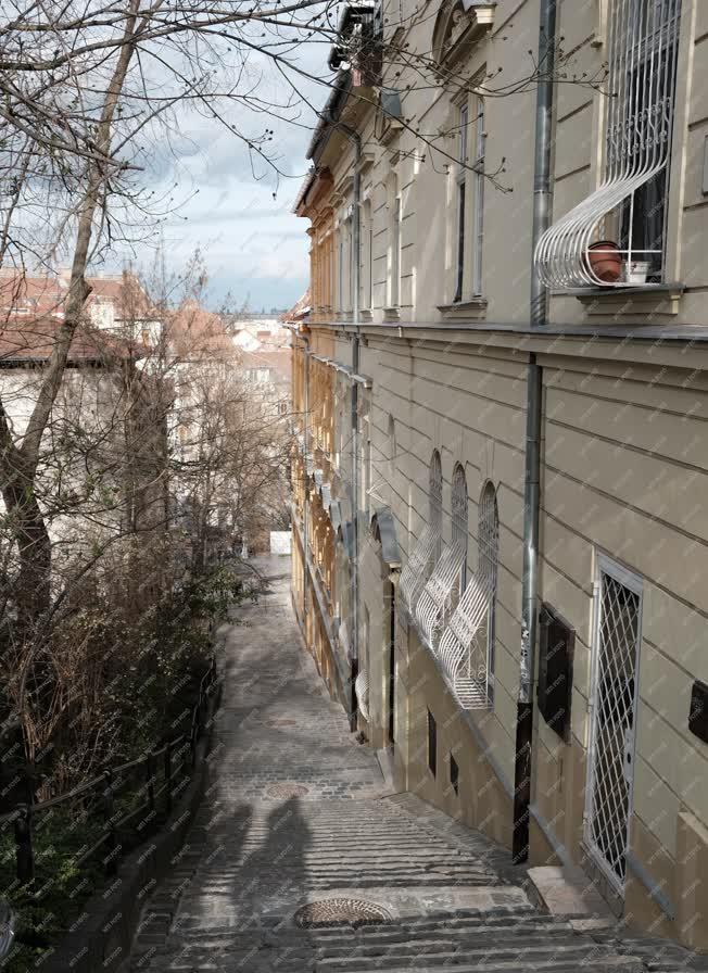 Városkép - Budapest - Kagyló lépcső a Budai Várban