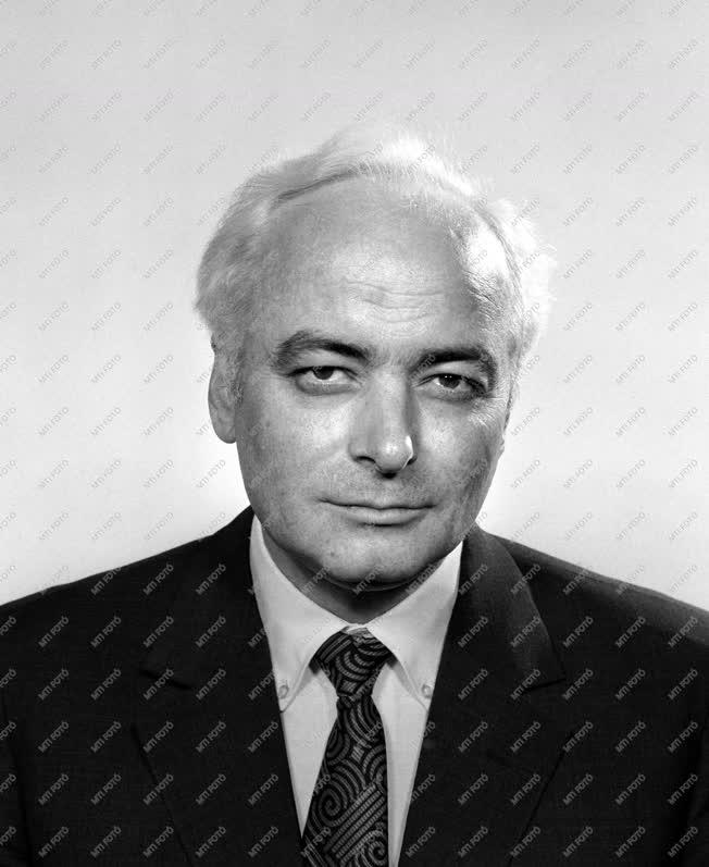 1973-as Állami-díjasok - Oldal Endre