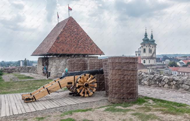 Műemlék - Eger - Tábori ágyú