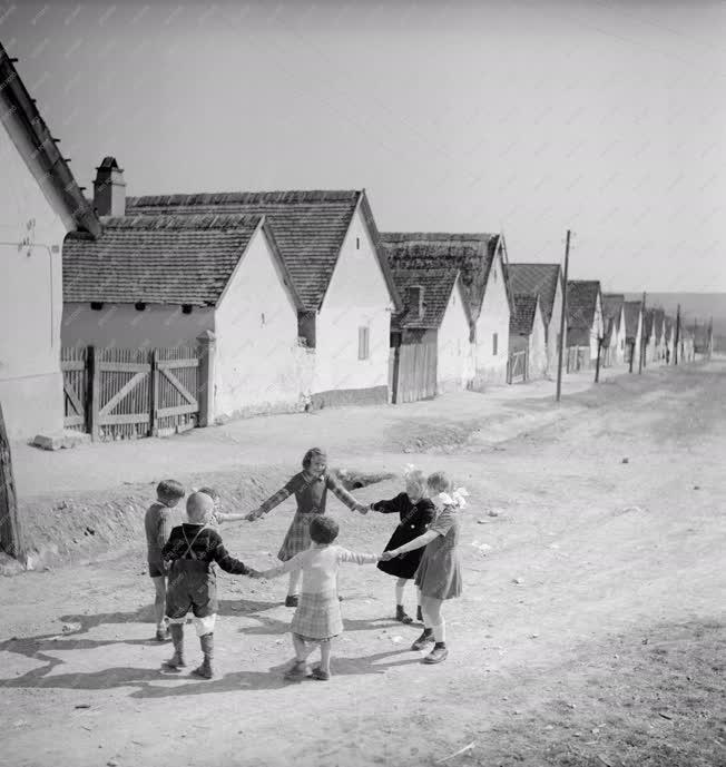 Táj, város - Budaörs 1949-ben