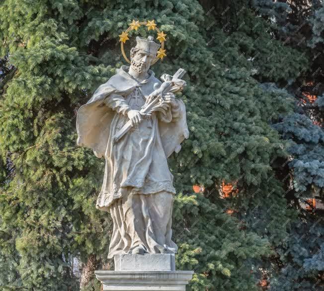 Műalkotás - Dunaharaszti - Nepomuki Szent János szobra