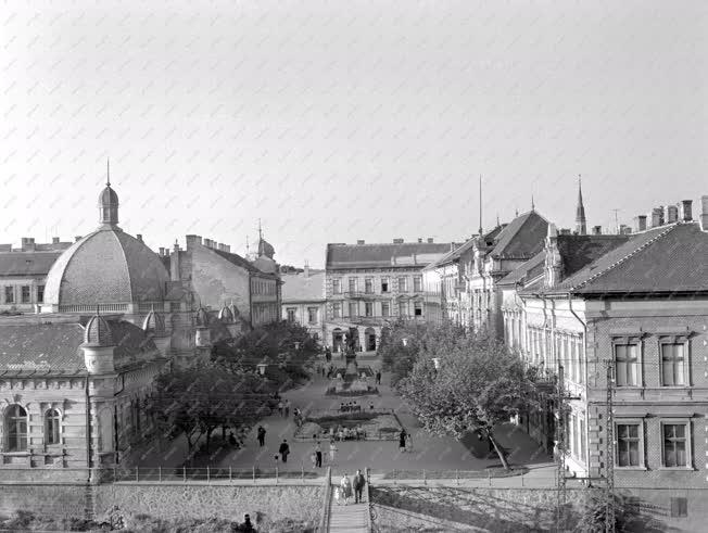 Városkép - Miskolc - Szabadság tér