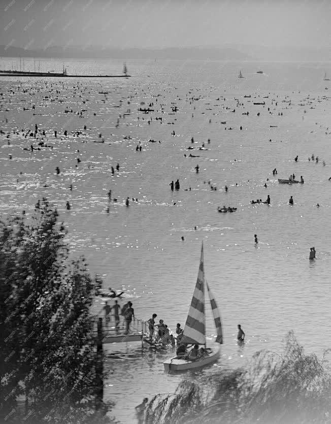 Tájkép - Balaton Siófoknál