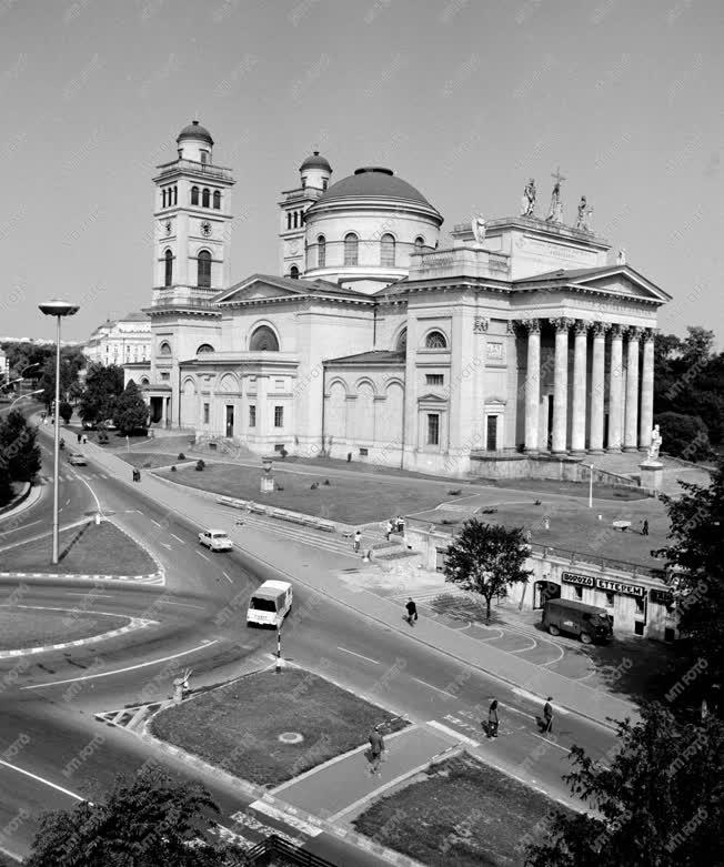 Magyar városok - Eger - A műemlékek városa