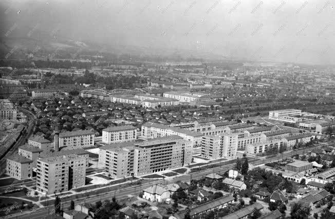 Városok - Budapest - Fiastyúk utcai lakótelep