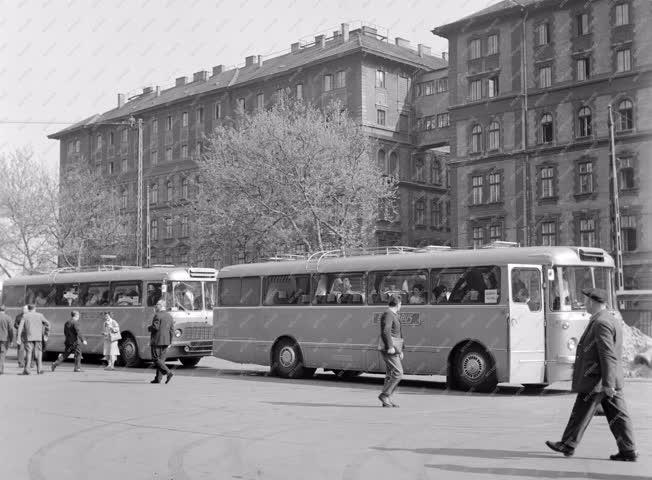 Külkapcsolat - Közlekedés - Az Európabusz képviselői Budapesten