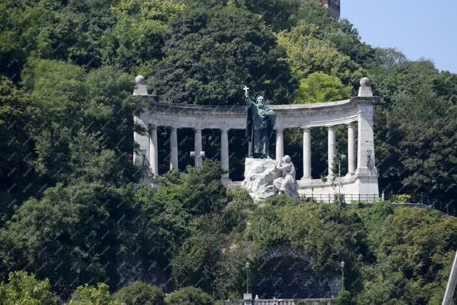 Városkép - Budapest - Szent Gellért püspök szobra