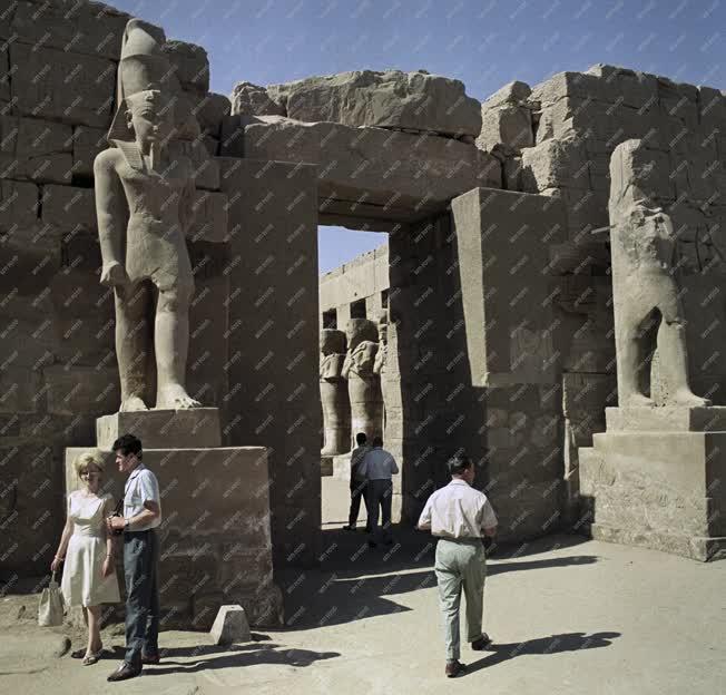 Városkép - EAK - Egyiptom - Luxor - Karnaki templom
