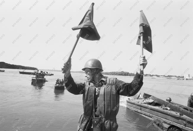 Honvédség - Duna '85 hadgyakorlat