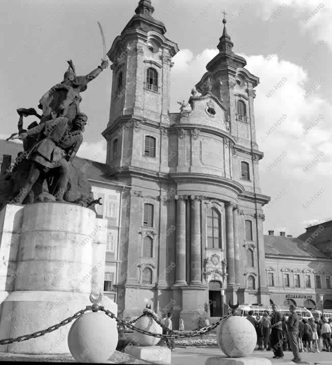 A szerző válogatása - Egri műemlékek